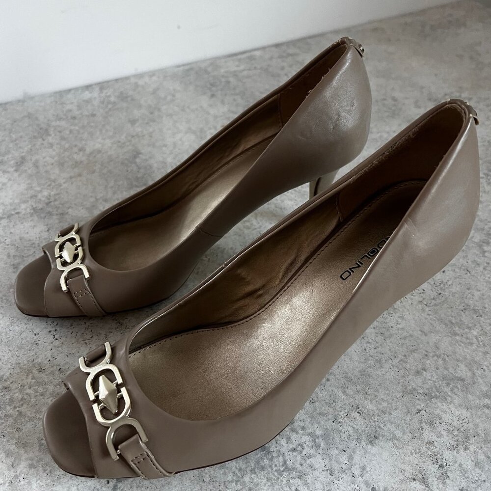 Bandolino Pumps size 8